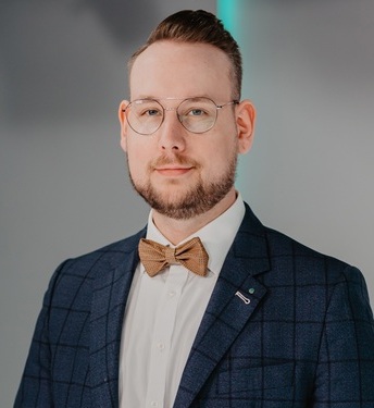 Photo of Henrik Dindas